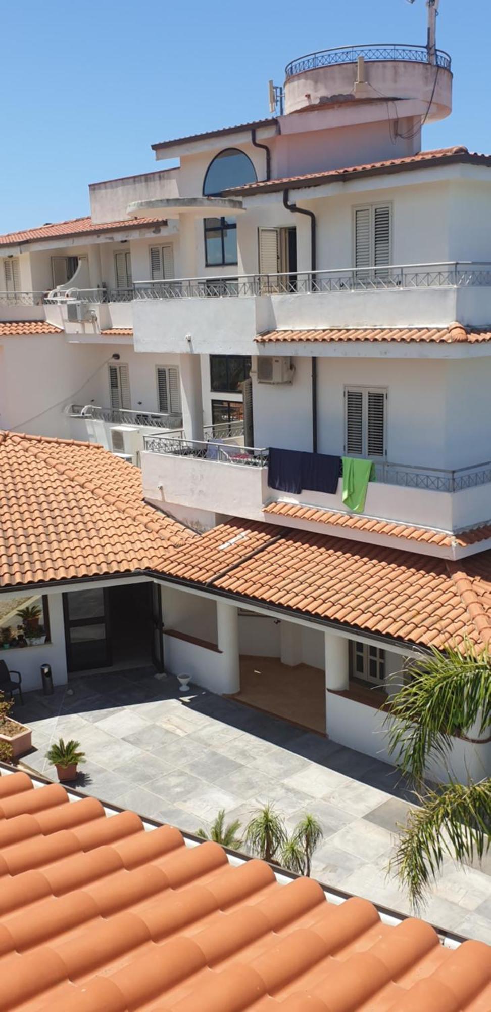 Graceland Rooms And Suites Capo Vaticano Exterior photo