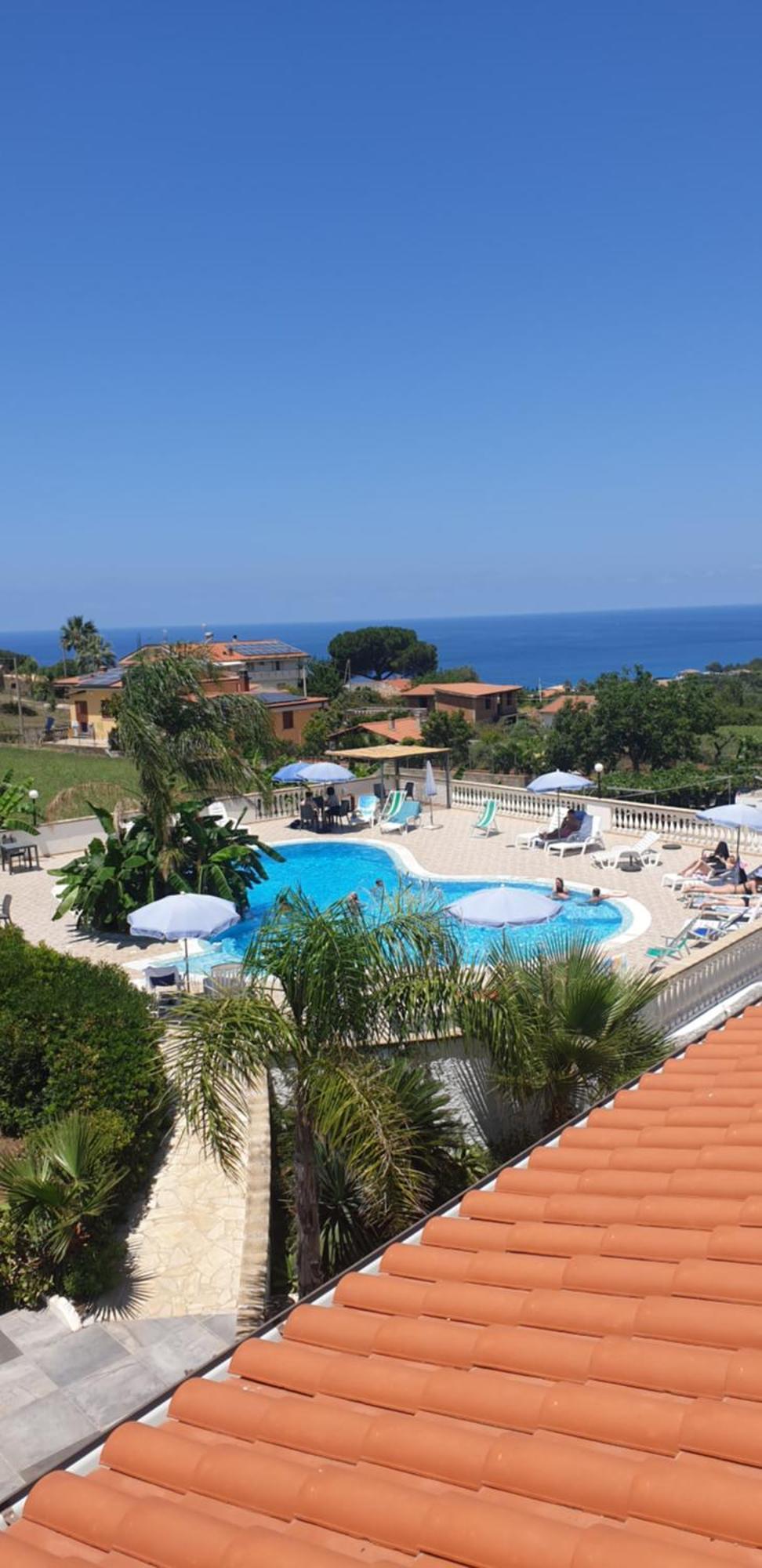 Graceland Rooms And Suites Capo Vaticano Exterior photo